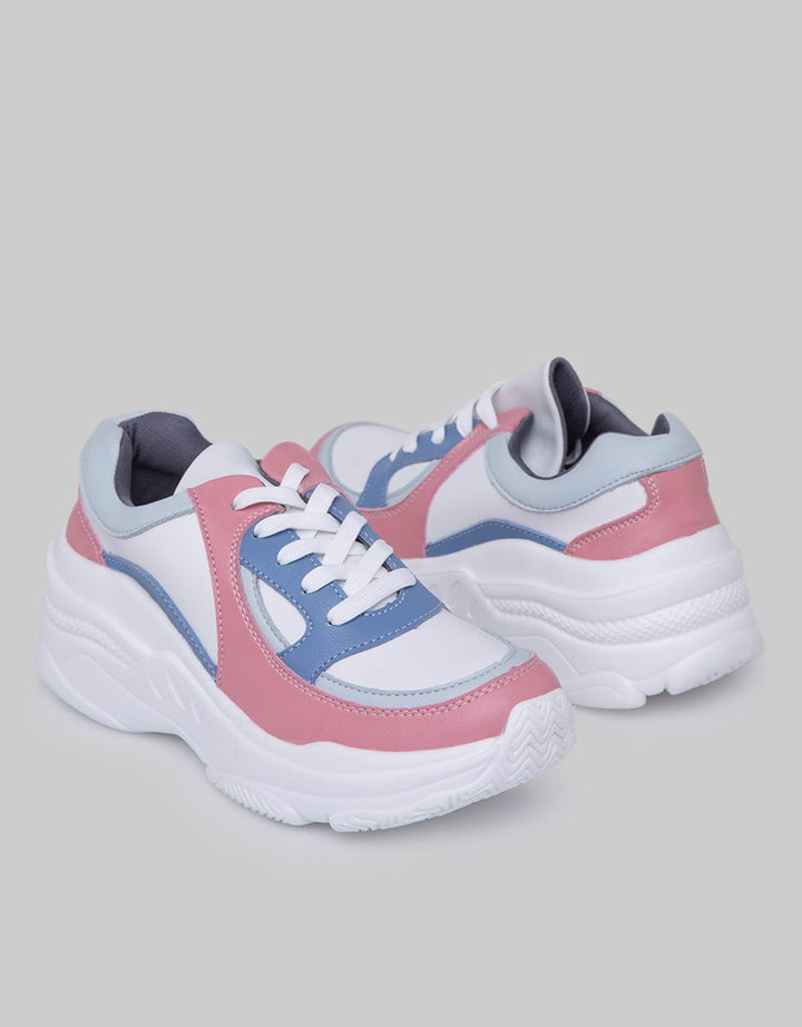 Yongki Komaladi Riana Sneakers