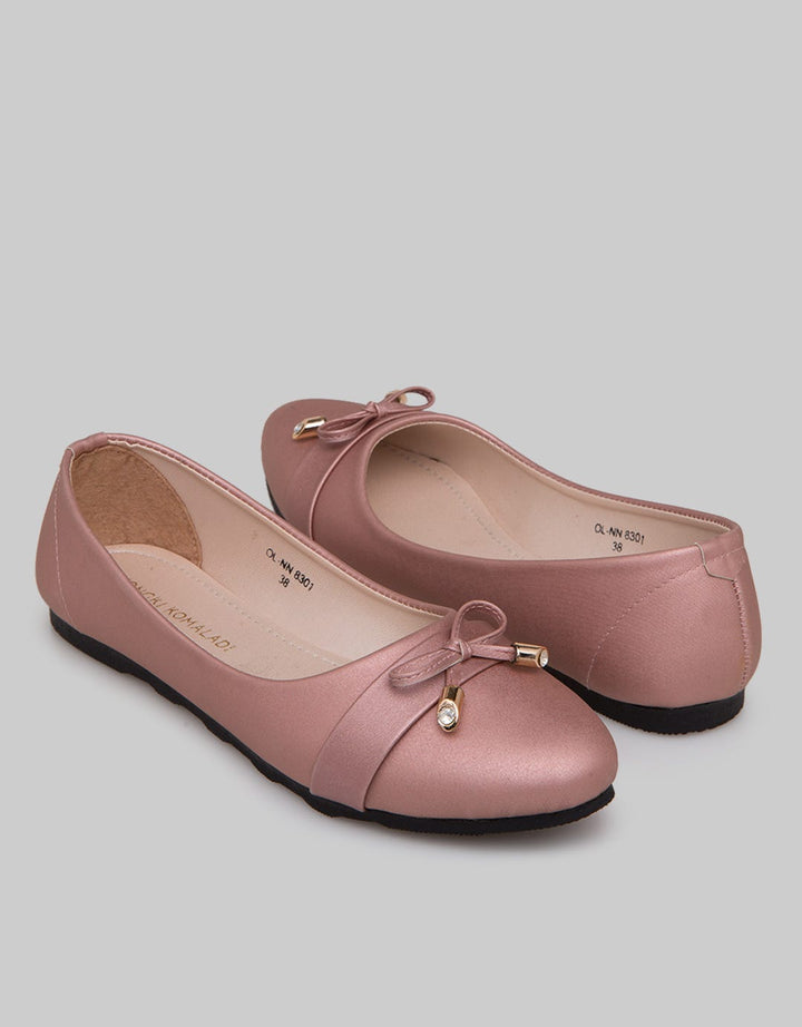 Yongki Komaladi Ribbon Heeled Shoes