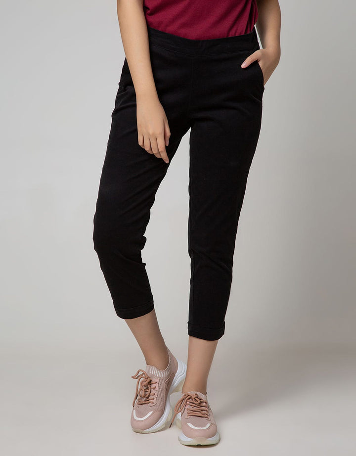 Nevada Long Pants Woven Solid With Basic Model