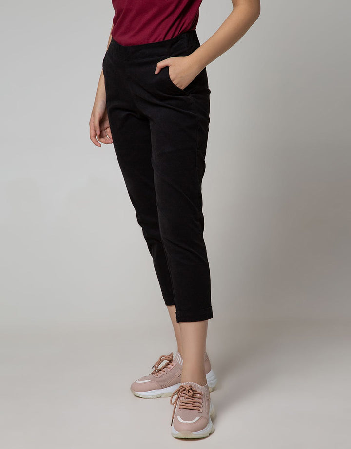 Nevada Long Pants Woven Solid With Basic Model