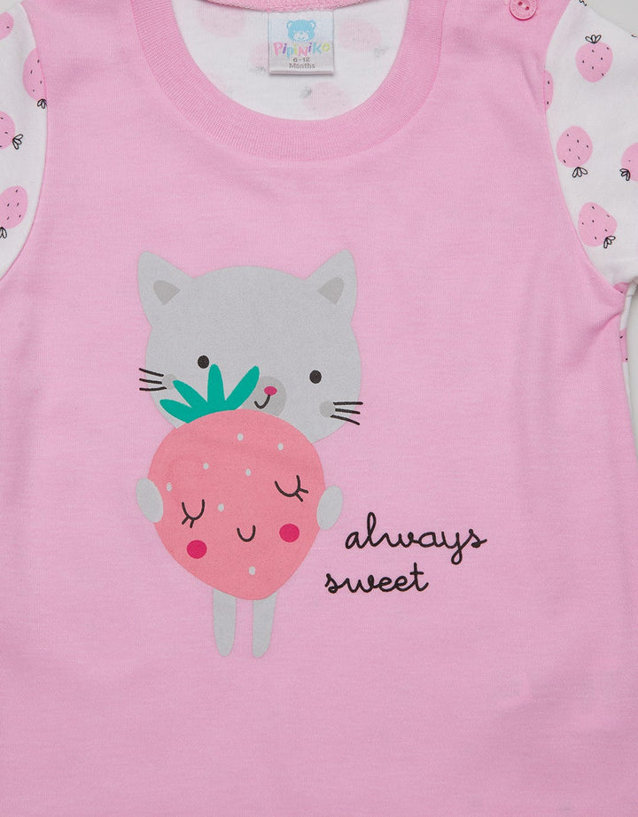 Pipiniko Short Sleeve Oblunic Strawberry Oblong T-Shirt