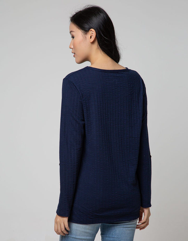 Phenomenal Long Sleeve T-shirt Texture Vertical Spiral
