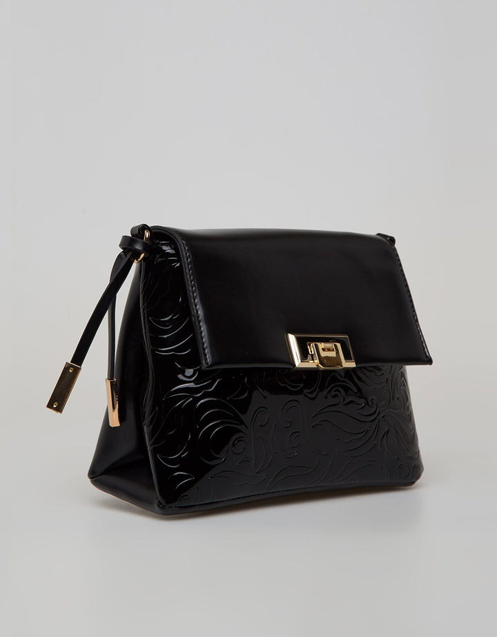 Connexion Cross Body Bag Chain