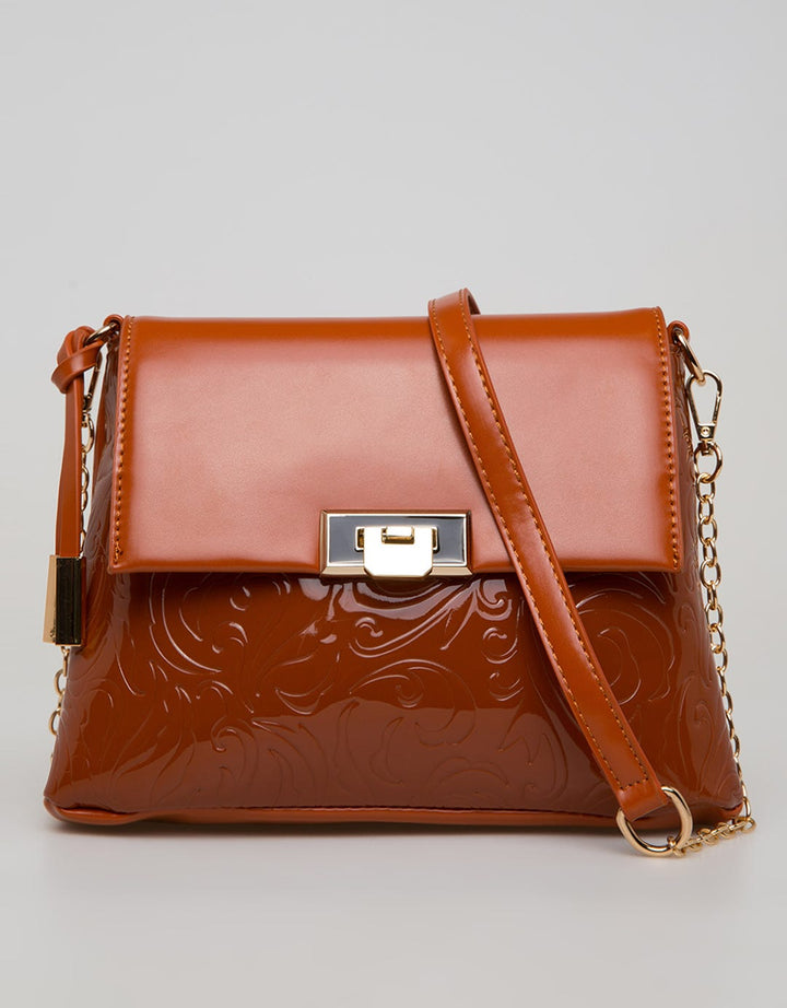 Connexion Cross Body Bag Chain