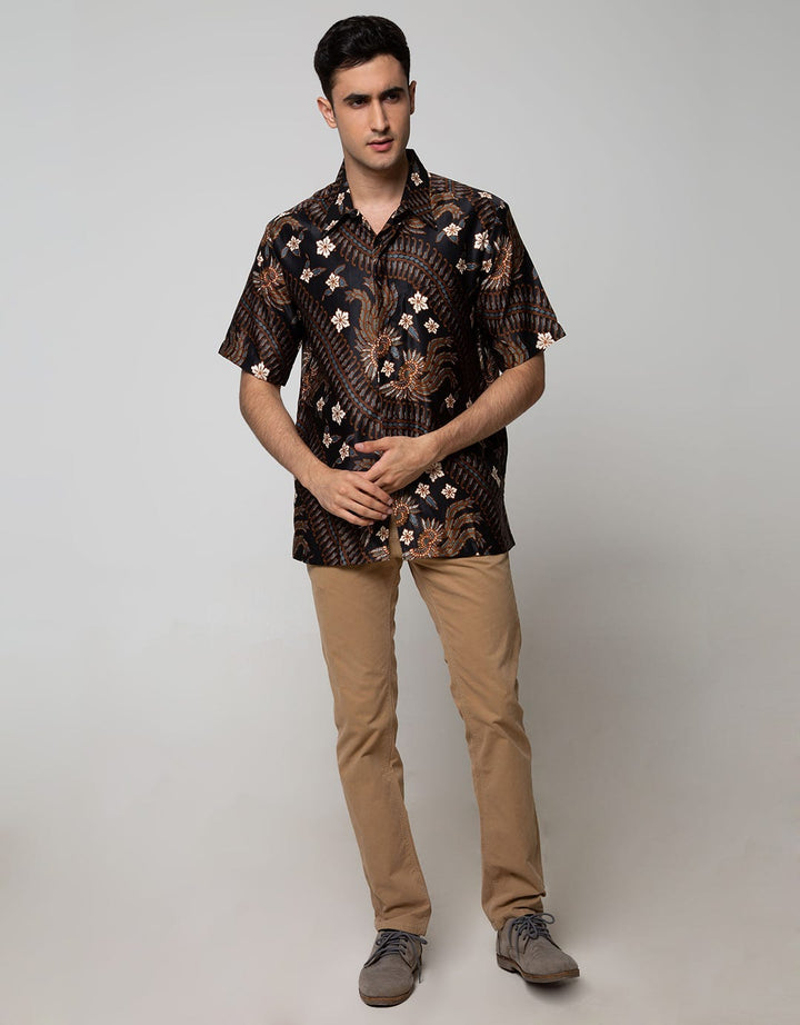 Arjuna Weda Kemeja B