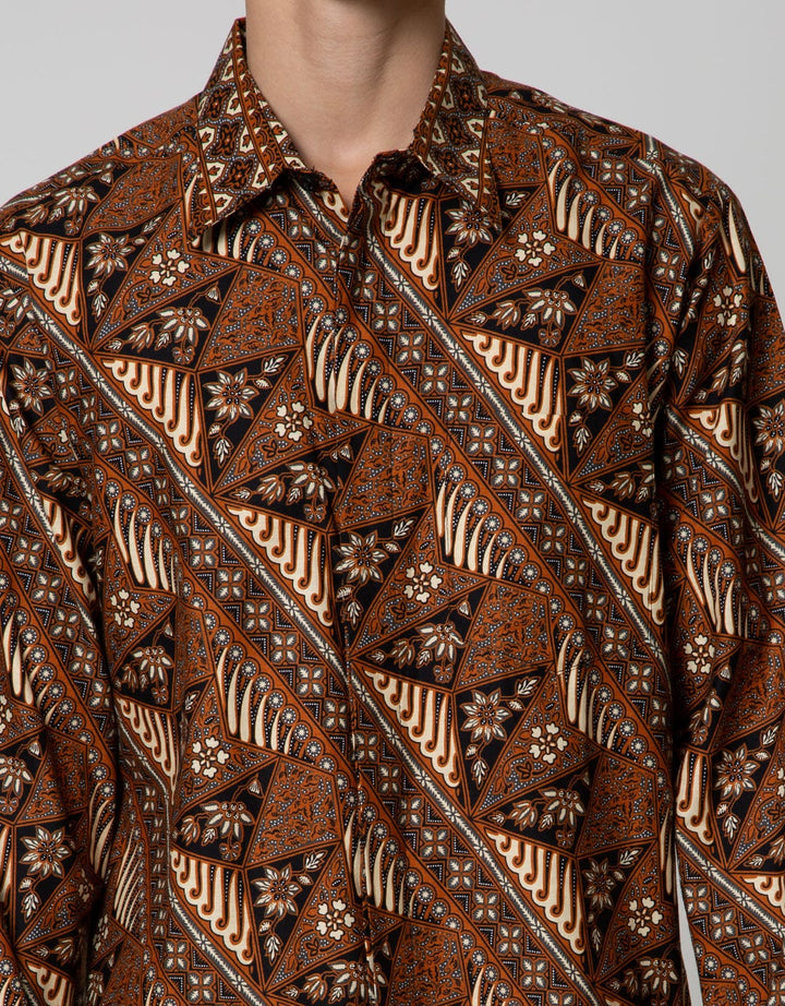 Arjuna Weda Batik Parang Kemeja Batik Pria