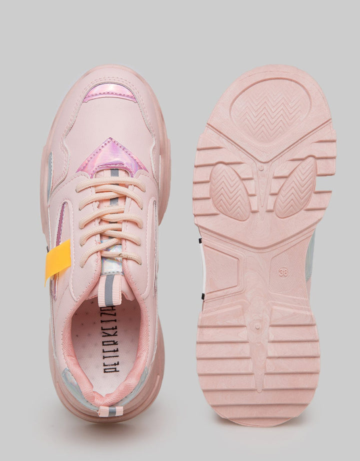 Peter Keiza Sneakers