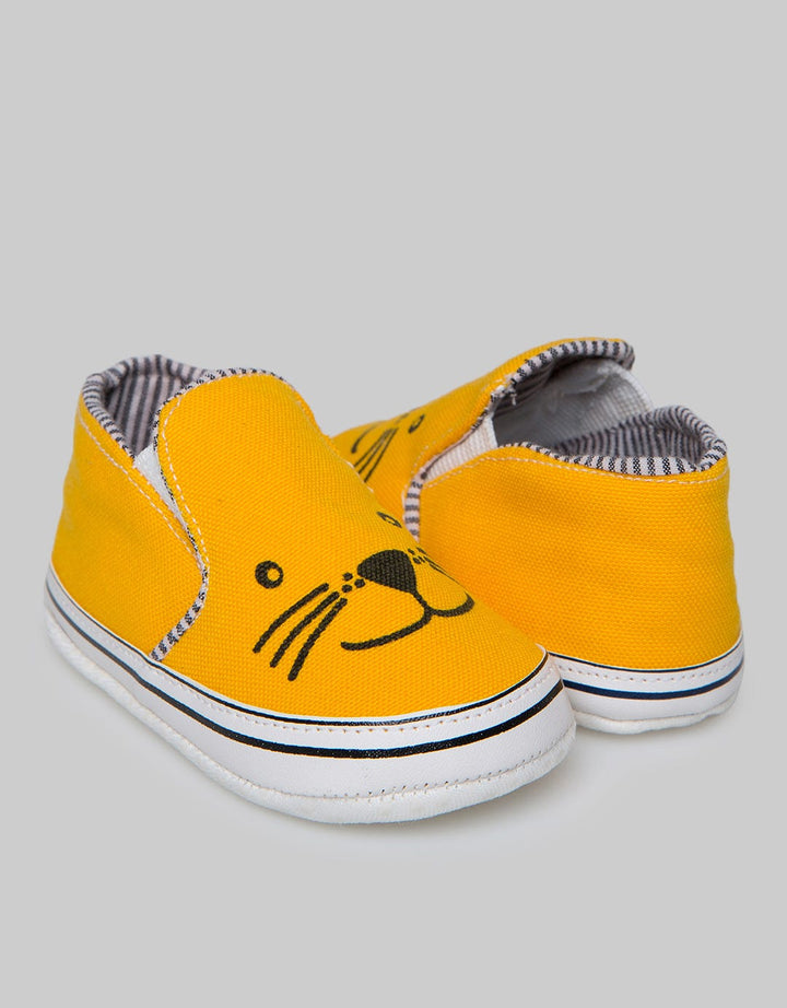 Pipiniko Slip On Boys Flat Lion