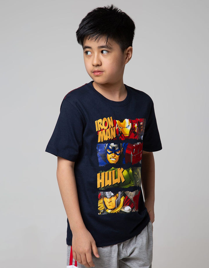 Marvel Short Sleeve T-Shirt Avenger Heroes Flock