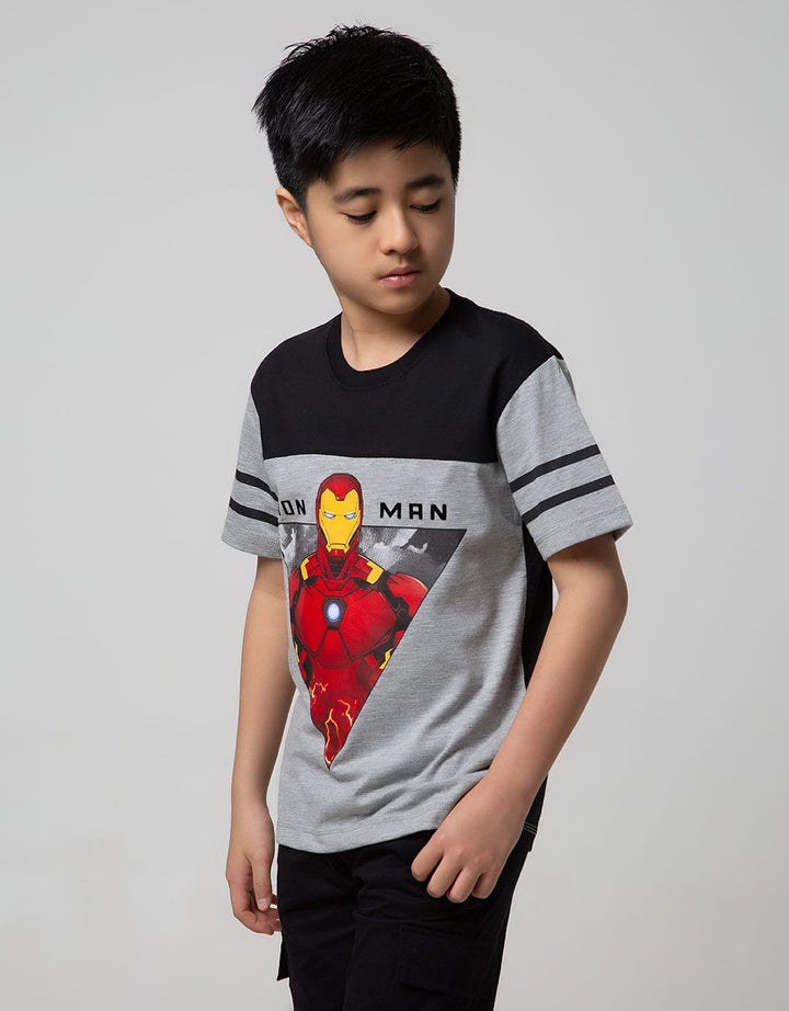 Marvel Avengers Iron Segitiga Kombinasi Short Sleeve T-Shirt