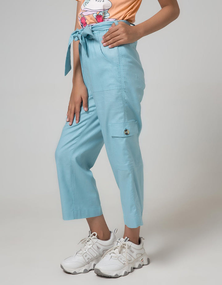 Nevada Capri Pants Side Pockets