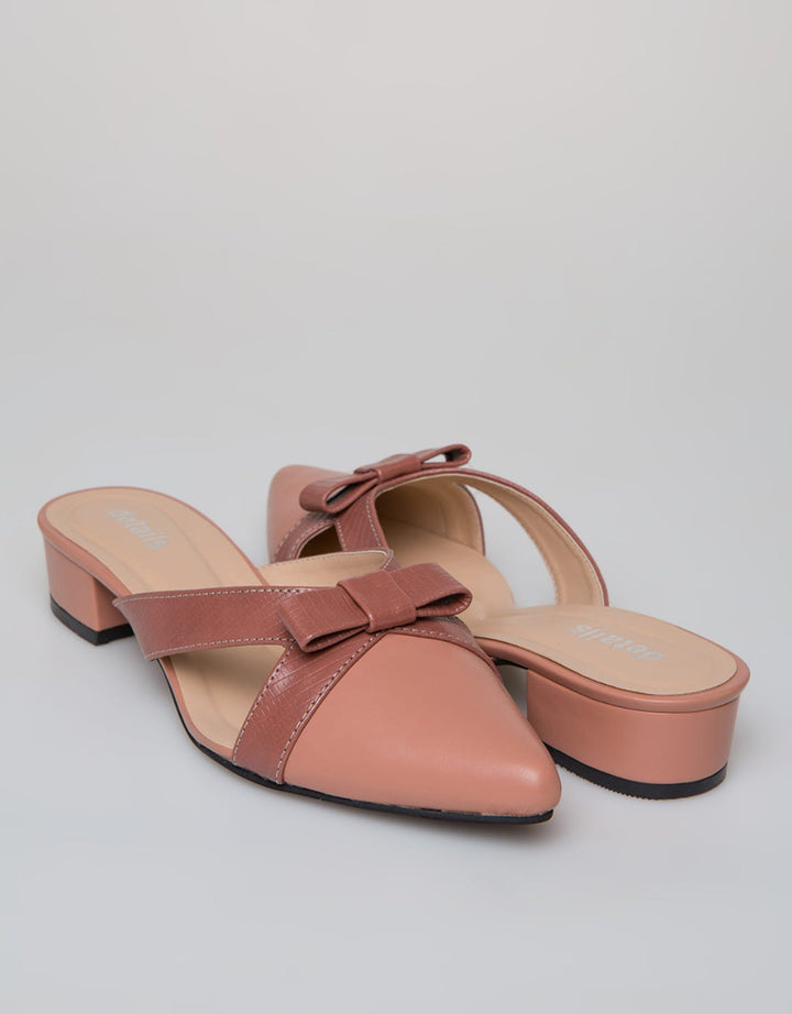 Pointed Toe Sandal Shoes Details