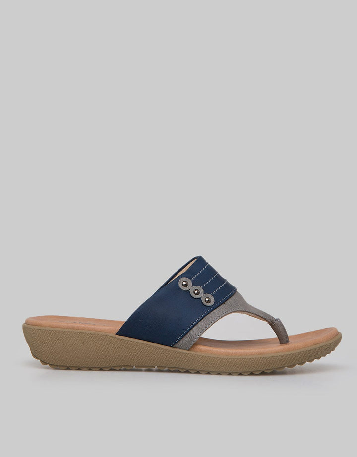 St. Yves Flip Flops Woman