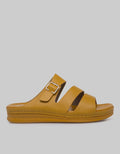 St. Yves Slipper Sandals Trip