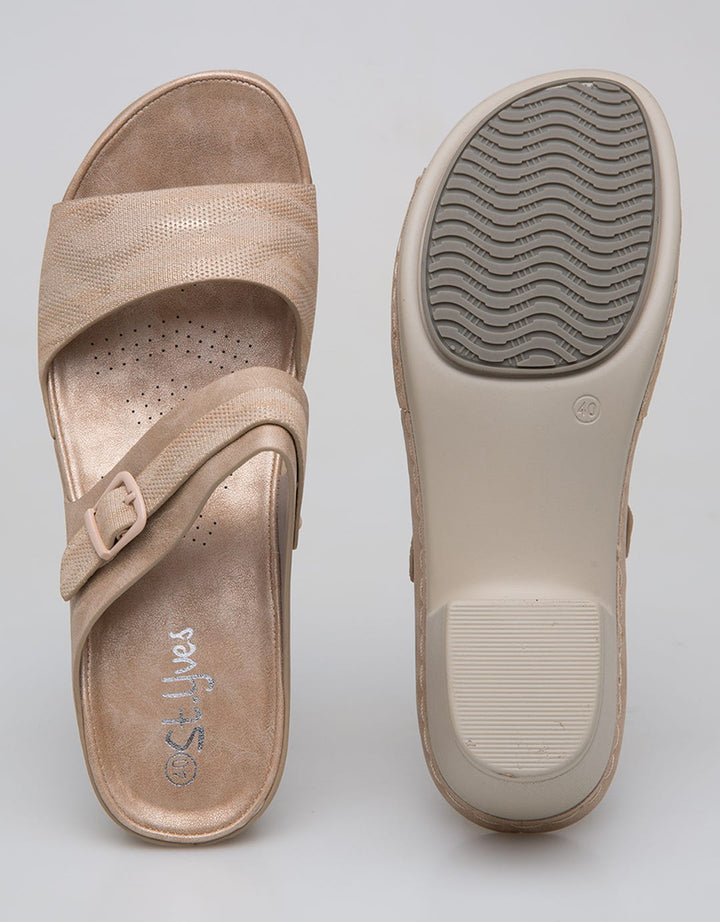 St. Yves Slipper Sandals Doubt