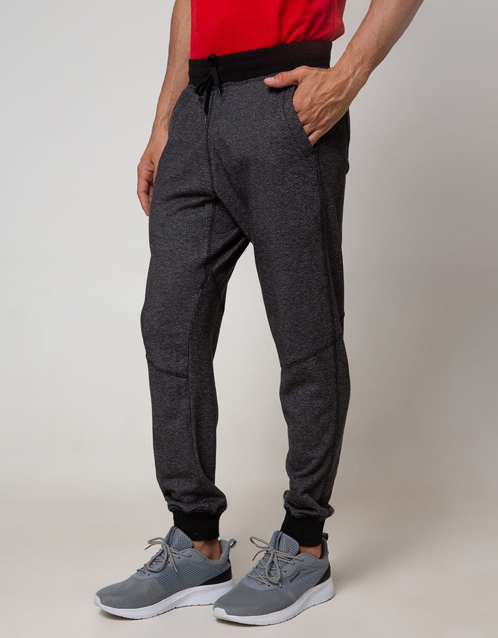 Cole Jogger Knit Siro Stitching Details