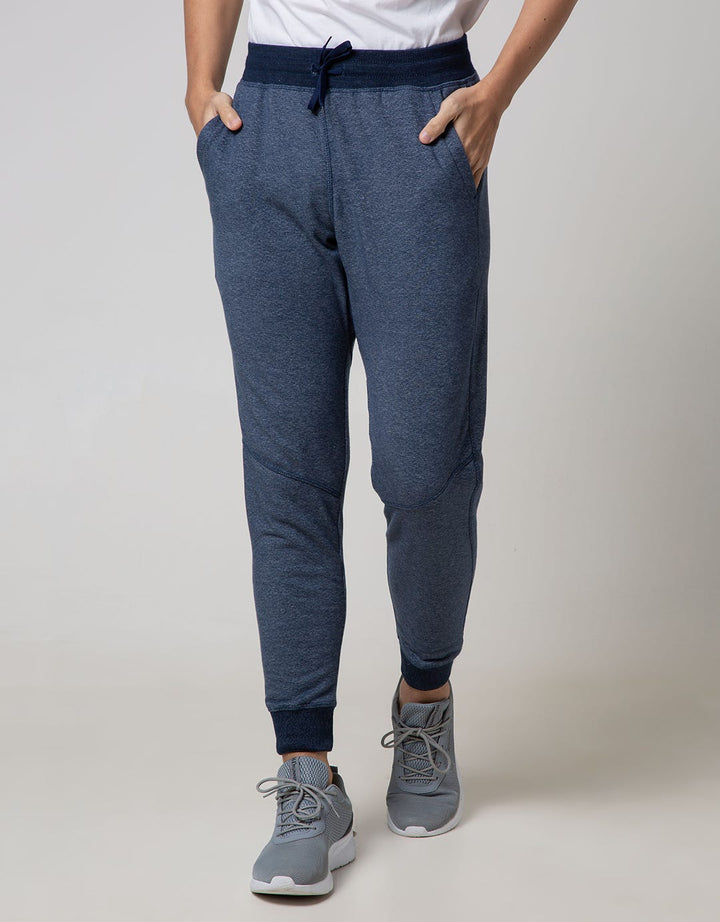 Cole Jogger Knit Siro Stitching Details