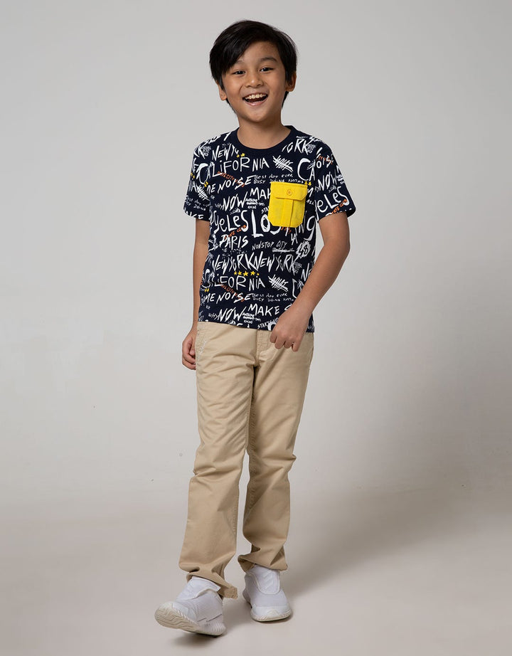 Little M Short Sleeve T-Shirt Typography City Kantong Grafiti