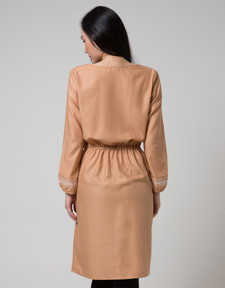 Details Long Sleeve Midi Dress Leb With Embro