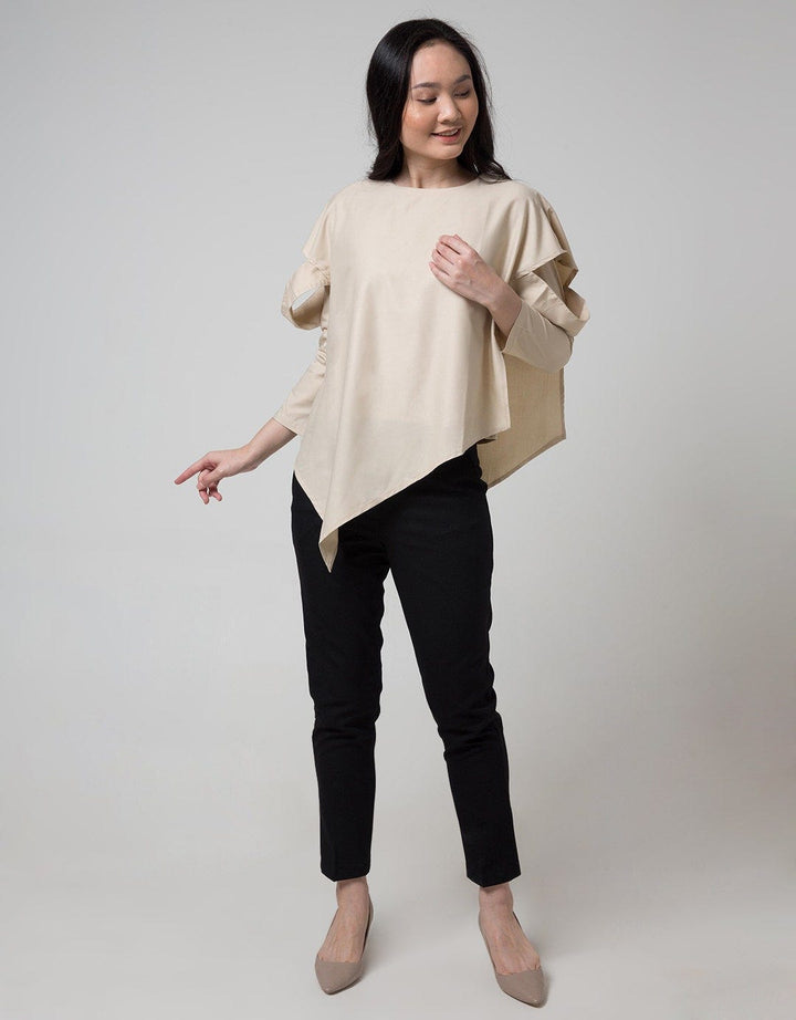 Chassia Short Sleeve Arania Top