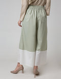 Chassia  Syakira Long Pants