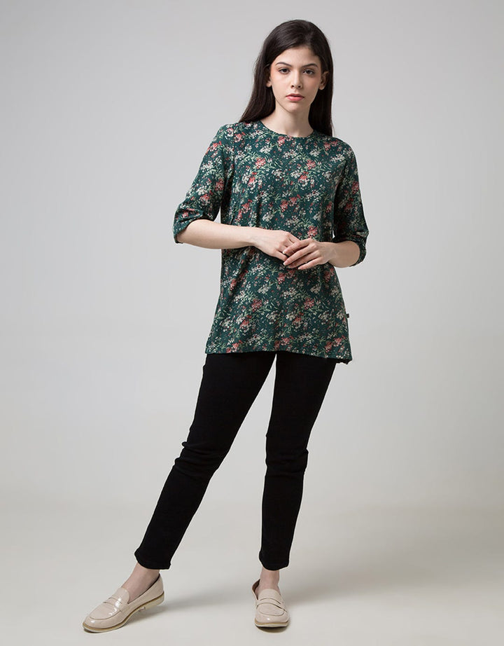 Expand Felora Blouse