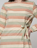 Expand Blouse
