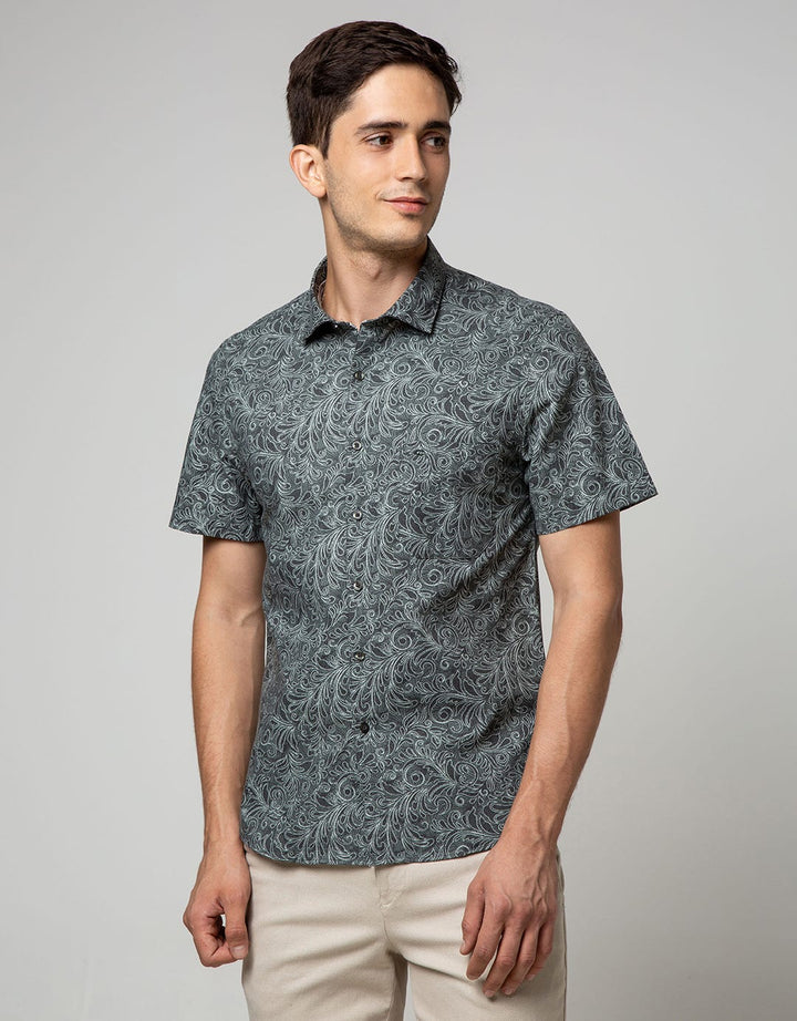 Cardinal Formal Kemeja