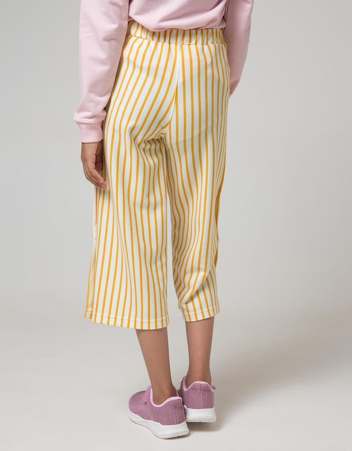 Aero Kids Capri Pants Leggings Knit Stripes