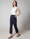 Nevada Long Pants Pose Minggo
