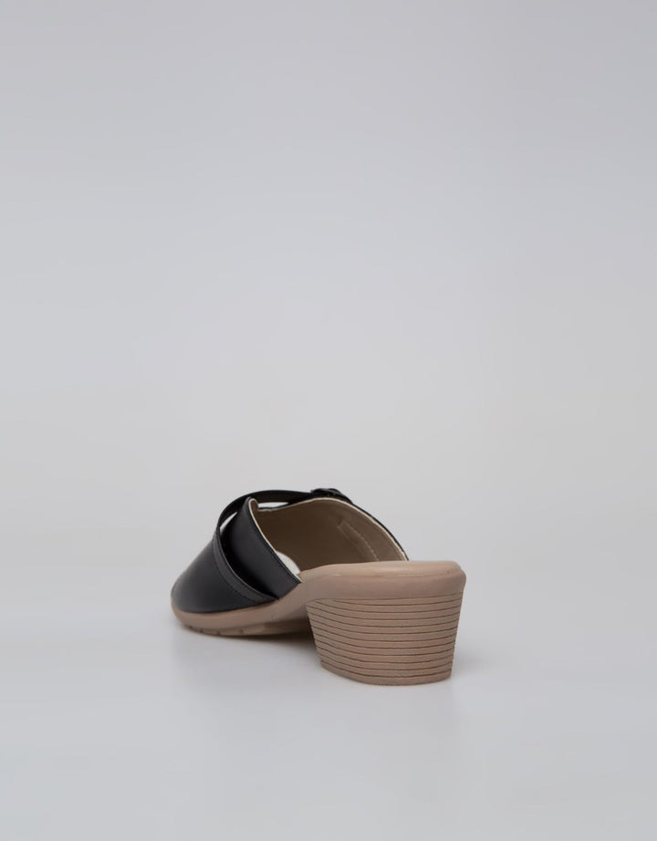 St. Yves Slipper Sandal Wide Strap