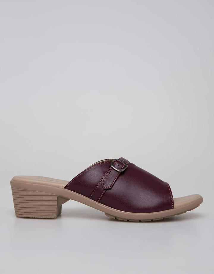 St. Yves Slipper Sandal Wide Strap