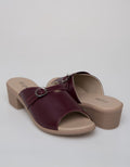 St. Yves Slipper Sandal Wide Strap