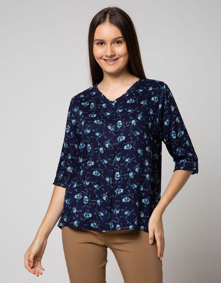 St. Yves Long Sleeve Blouse Top Rayon Twill Print Petit Flower Ruffle Neck