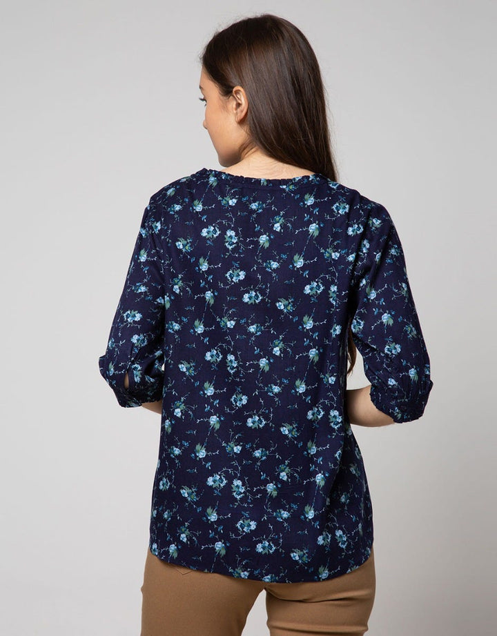 St. Yves Long Sleeve Blouse Top Rayon Twill Print Petit Flower Ruffle Neck