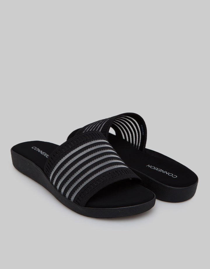 Connexion Slipper Sandals Wide Strap