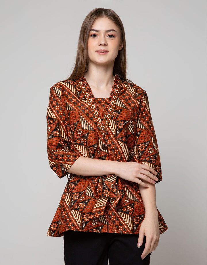 Arjuna Weda Blouse B