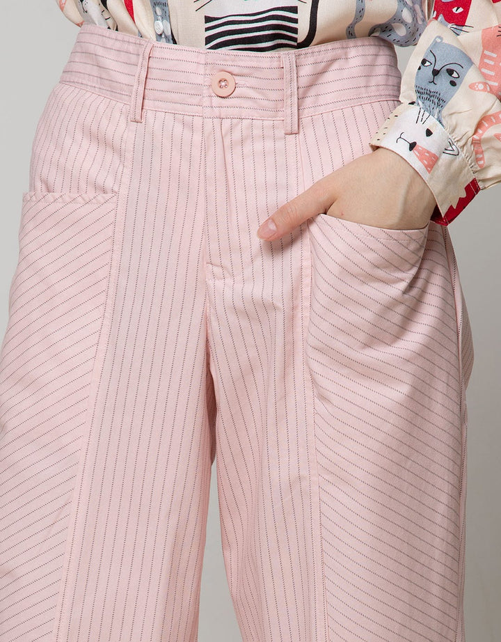 Nevada Chinos Pants Combine Horizontal And Vertical