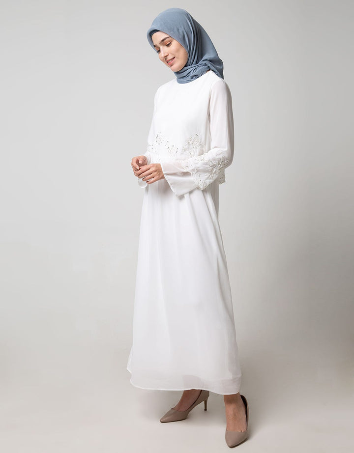 Annisa Long Sleeve Maxi Gamis L Scallop Embroidery