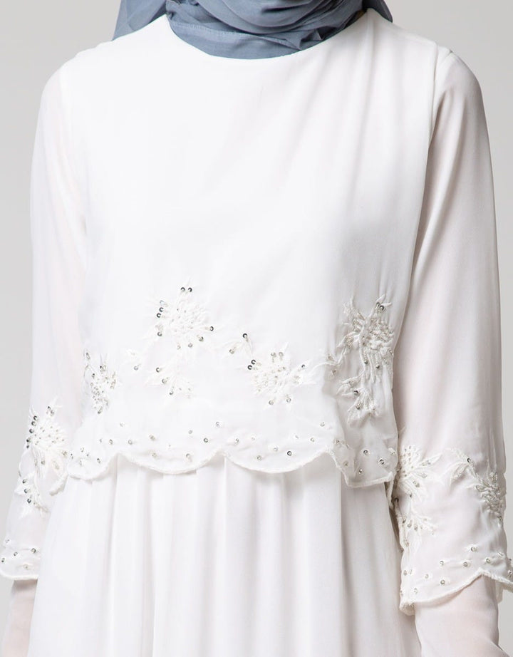 Annisa Long Sleeve Maxi Gamis L Scallop Embroidery