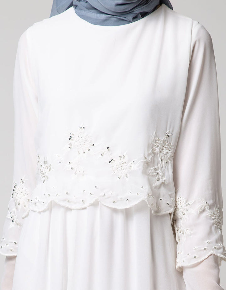 Annisa Long Sleeve Maxi Gamis L Scallop Embroidery