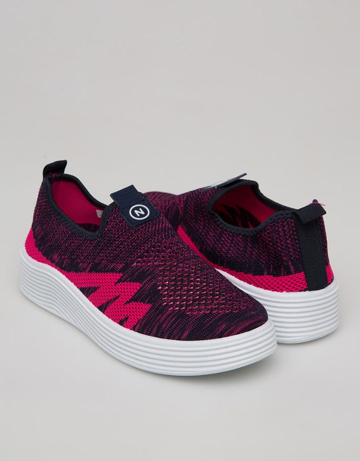 Nevada Slip On Wanita Basic