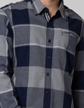 Cardinal Jeans Long Sleeve Kemeja