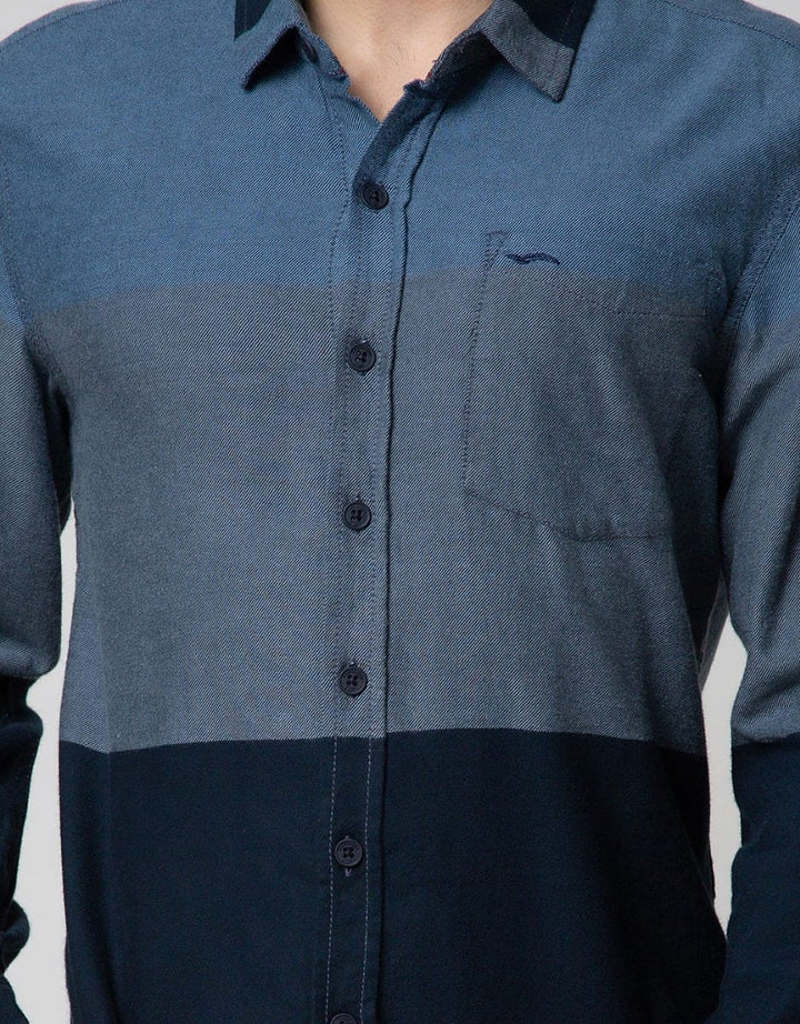 Cardinal Jeans Long Sleeve Kemeja