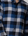 Cardinal Jeans Long Sleeve Kemeja