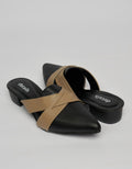 Details Mule Sandals Woman
