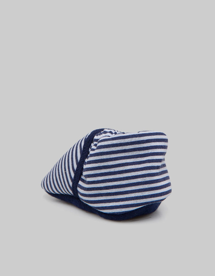 Pipiniko Slip On Salur