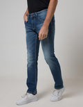 Cardinal Jeans Celana Panjang Denim Washed Accent look