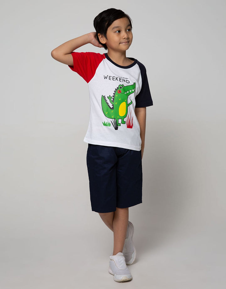Little M Short Sleeve Raglan T-Shirt Weekend