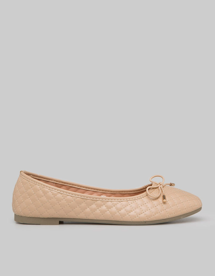 St. Yves Ballerinas Women